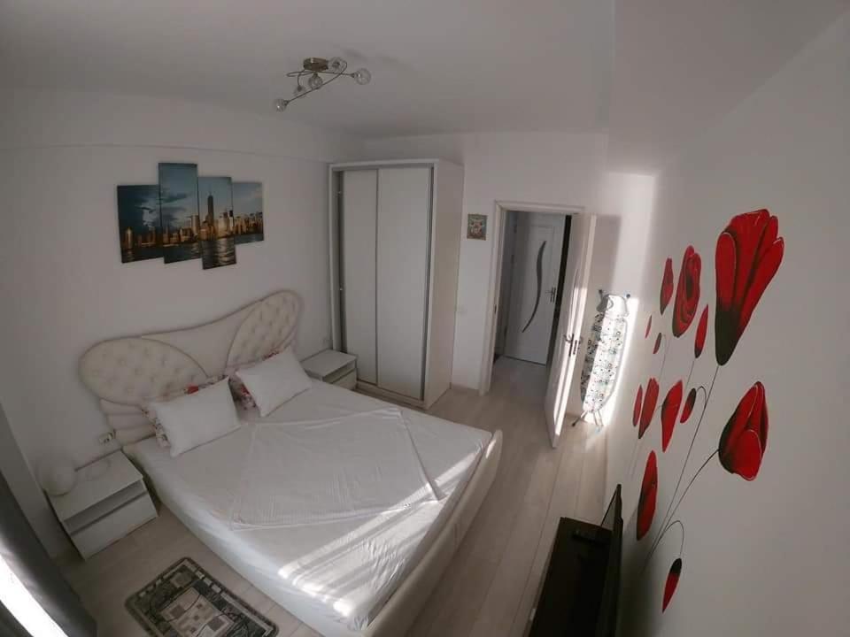 Apartament De Lux Mamaia Nord Екстериор снимка