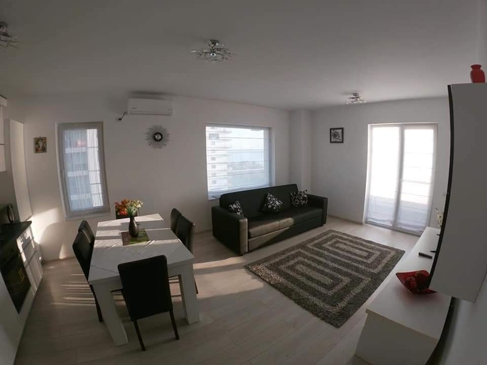 Apartament De Lux Mamaia Nord Екстериор снимка